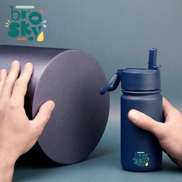 Brosky Basic Stalowa butelka na wodę w kolorze ciemnoniebieskim 450ml