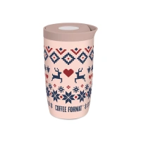 Różowa w motyw swetra