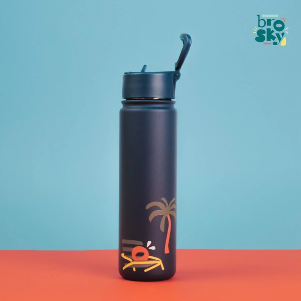 Brosky O. Granatowa metalowa butelka na wodę ze słomką 680 ml