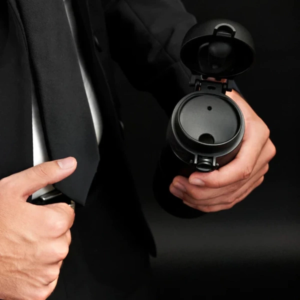 ION8 Czarny kubek termiczny 360 ml