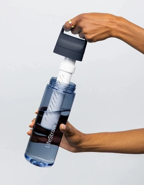 LifeStraw Go 2.0 Biała butelka filtrująca 0,65L z dodatkowymi wkładami