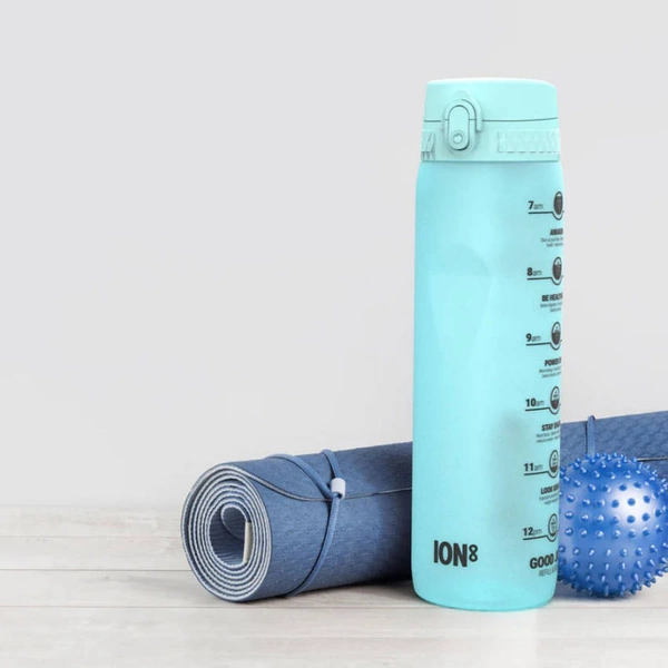 ION8 Błękitna butelka na wodę z miarką motywacyjną 1000 ml