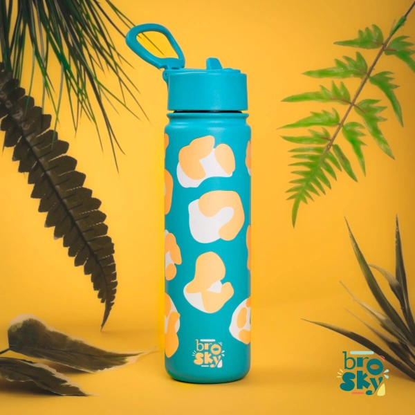 Brosky Wild Niebieska butelka na wodę z nadrukiem w motyw zwierzęcy 680 ml