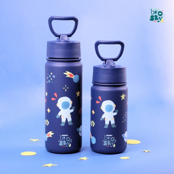 Brosky Kids Granatowa butelka na wodę dla dzieci w motyw kosmosu 450 ml