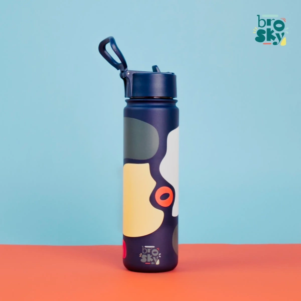 Brosky O. Granatowa metalowa butelka na wodę ze słomką 680 ml