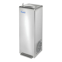 Canaletas M-2APE Wolnostojąca fontanna wody pitnej sterowana pedałem